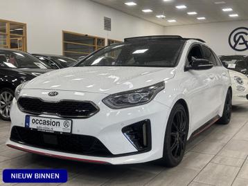 Kia ProCeed 1.6 T-GDI GT 204 PK AUTOMAAT | PANO |JBL | ADAPT beschikbaar voor biedingen