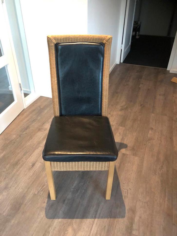 6 Grenen Loom Stoelen met Zwart Leer, Huis en Inrichting, Stoelen, Gebruikt, Vijf, Zes of meer stoelen, Hout, Zwart, Ophalen