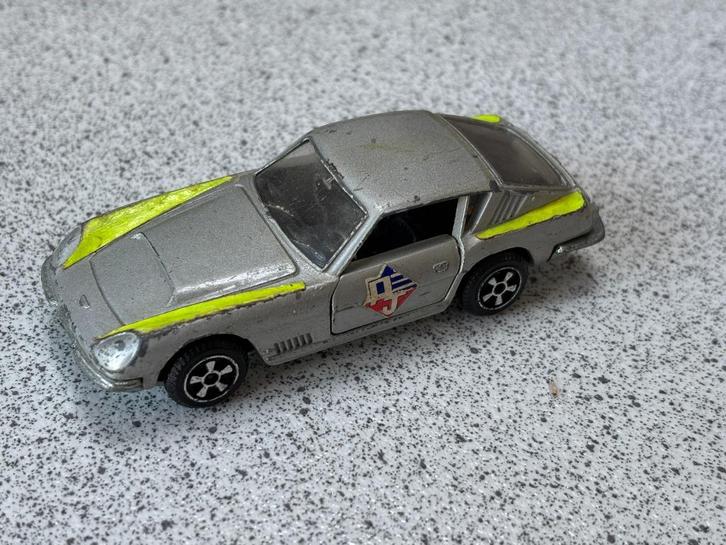 Aston Martin DBS silver van Politoys, Hobby en Vrije tijd, Modelauto's | 1:43, Gebruikt, Auto, Overige merken, Ophalen of Verzenden