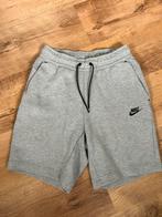 Nike tech fleece short, Maat 46 (S) of kleiner, Grijs, Ophalen of Verzenden, Zo goed als nieuw