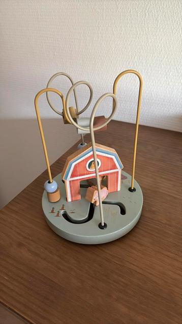 Activiteitenspiraal van Little Dutch beschikbaar voor biedingen