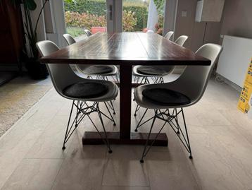 Eetkamertafel mahonie 90x200 beschikbaar voor biedingen