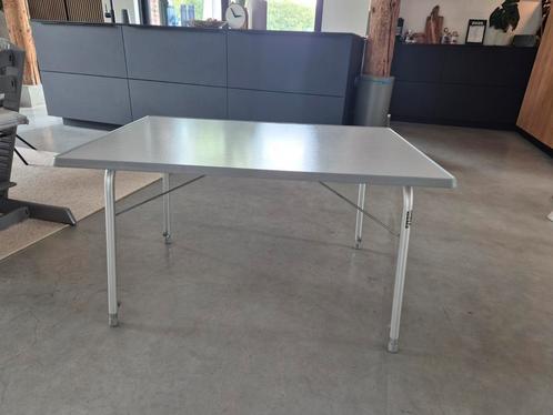 Umefa Campingtafel 100 x 68 cm, Caravans en Kamperen, Kampeermeubelen, Gebruikt, Campingtafel, Ophalen
