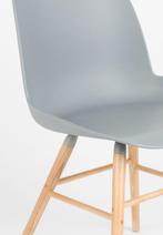 Zuiver Albert Kuip eetkamerstoel lichtgrijs | 4 | €199 ps nu, Huis en Inrichting, Stoelen, Kunststof, Nieuw, Ophalen of Verzenden