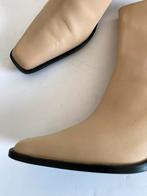 J551 ATP Atalier maat 41 lage designer laarsjes hak beige, Beige, Lage of Enkellaarzen, Ophalen of Verzenden, Zo goed als nieuw