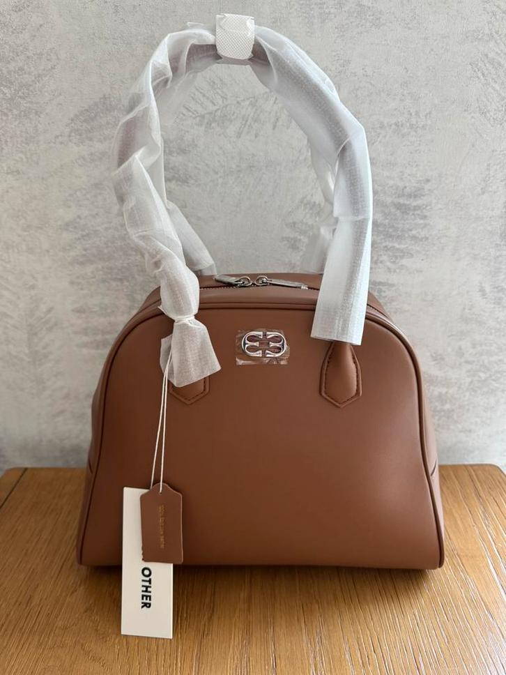 Each Other Paris leren handtas — NIEUW met kaartje — camel, Sieraden, Tassen en Uiterlijk, Tassen | Damestassen, Nieuw, Handtas