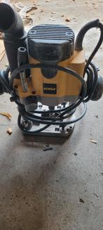 Dewald Bovenfrees, Doe-het-zelf en Verbouw, Gereedschap | Freesmachines, Gebruikt, Ophalen of Verzenden, Bovenfrees, Dewalt