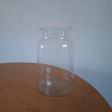 Vaas glas transparant groot - 31 cm hoog beschikbaar voor biedingen