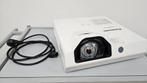 Panasonic PT-VW54 Short Throw Beamer, Ophalen of Verzenden, Zo goed als nieuw, Panasonic