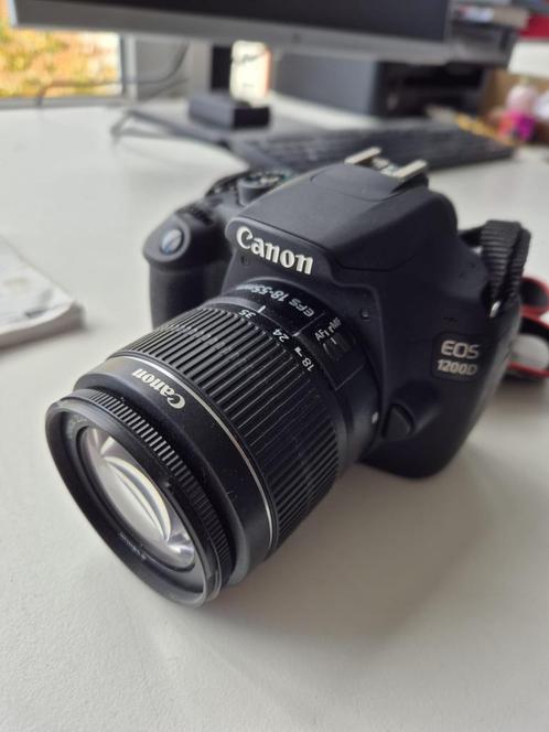 Canon EOS 1200D met accesoires, Audio, Tv en Foto, Fotocamera's Digitaal, Zo goed als nieuw, Spiegelreflex, Canon, 8 keer of meer