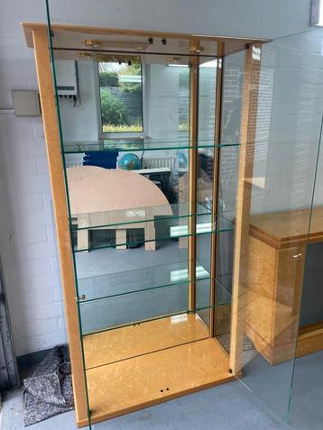 Paul Michel Dressoir, Vitrinekast & TV Meubel beschikbaar voor biedingen