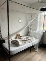 Hemelbed 1-persoons, Kinderen en Baby's, Kinderkamer | Bedden, Ophalen of Verzenden, Zo goed als nieuw, Matras