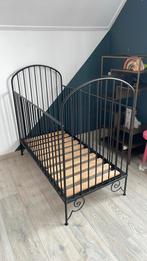 IJzeren ledikant zwart, Kinderen en Baby's, Kinderkamer | Bedden, Ophalen of Verzenden, Gebruikt, Minder dan 140 cm, Minder dan 70 cm