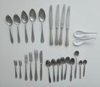 Ouderwets bestek en twee amuse lepels, Verzenden