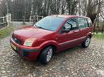 Ford Fusion 1.4 16V 2008 Rood, Auto's, Ford, Voorwielaandrijving, 15 km/l, Origineel Nederlands, 48 €/maand