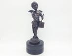Cupido spelend op trom, Verzenden