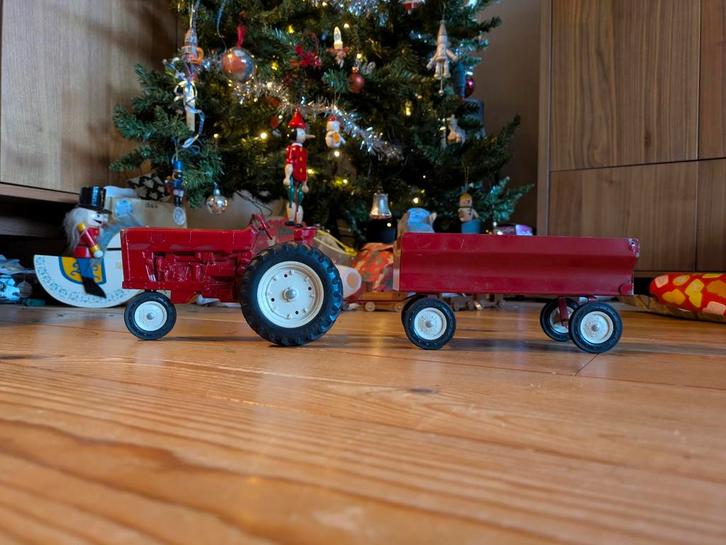 ERTL Vintage International Tractor & Wagon Set, Verzamelen, Speelgoed, Gebruikt, Ophalen of Verzenden