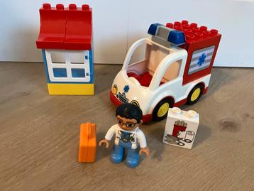 LEGO Duplo Ambulance 10527 - Complete Set beschikbaar voor biedingen