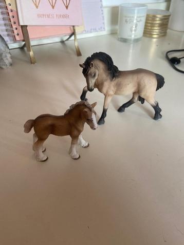 Schleich paarden beschikbaar voor biedingen