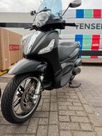 Piaggio Beverly 350, Particulier, Scooter