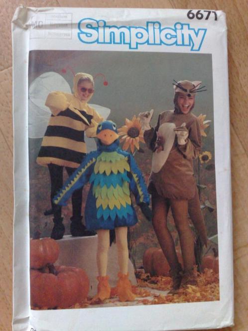 Simplicity patronen 6671 , kostuumpatronen, Hobby en Vrije tijd, Kledingpatronen, Zo goed als nieuw, Kind, Overige merken, Verzenden