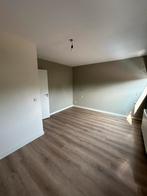 Click PVC vloer - 2 jaar oud - 35-50m2, Ophalen, Zo goed als nieuw, Bruin, Overige typen