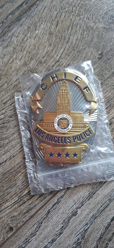 Verschillende LAPD badges, Ophalen of Verzenden, Overige soorten, Amerika, Embleem of Badge