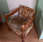 Antieke stoel, met orginele bekleding., Ophalen