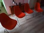 Vitra eames stoelen, Huis en Inrichting, Stoelen, Ophalen, Zo goed als nieuw, Wit