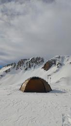HILLEBERG ALLAK 2: 9 & 10MM STOKKEN & FOOTPRINT, Caravans en Kamperen, Tenten, Ophalen of Verzenden, Zo goed als nieuw