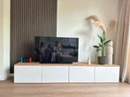 Tv meubel: 2x IKEA Besta + houten plank, Ophalen, Overige materialen, Gebruikt, 200 cm of meer