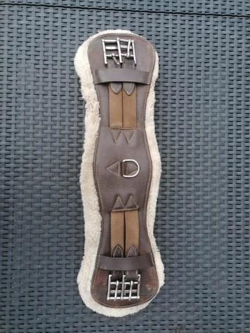 Dressuursingel bruin met bont 55 cm  beschikbaar voor biedingen