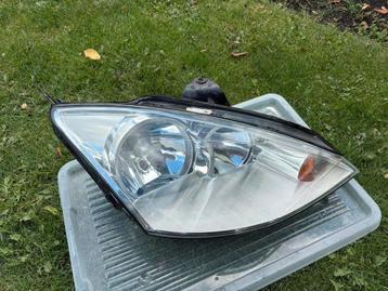 Ford Focus mk1 facelift koplampen beschikbaar voor biedingen