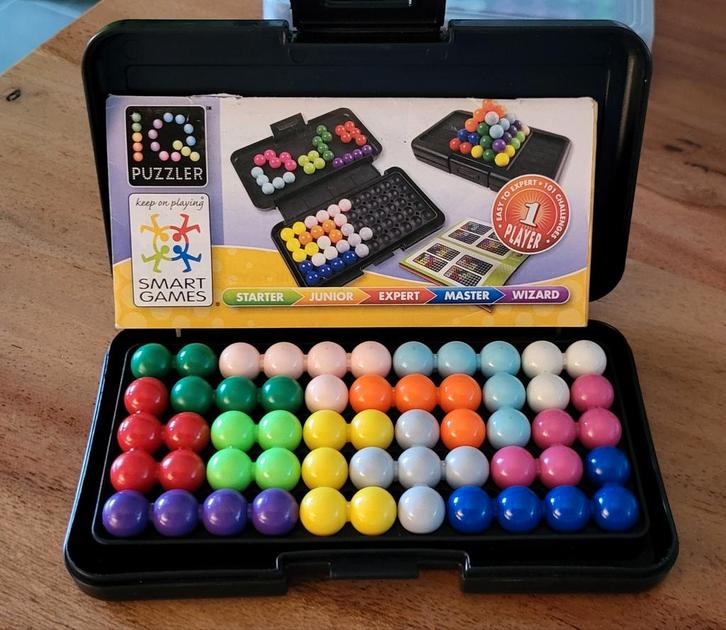 IQ Puzzler Smart Games, Hobby en Vrije tijd, Denksport en Puzzels, Zo goed als nieuw, Overige typen, Minder dan 500 stukjes, Ophalen of Verzenden