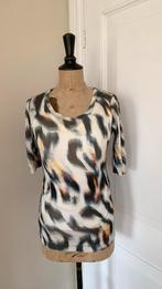 MarcCain Sports T-shirt zgan N3, Ophalen of Verzenden, Zo goed als nieuw, Maat 38/40 (M), Korte mouw