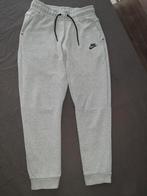 Zgan Nike joggingbroek, Jongen of Meisje, Ophalen of Verzenden, Broek, Zo goed als nieuw