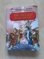 Geronimo Stilton Het Zwaard in de steen, Boeken, Kinderboeken | Jeugd | onder 10 jaar, Ophalen of Verzenden