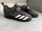 Adidas powerlift schoenen, Ophalen of Verzenden, Zo goed als nieuw, Overige typen