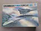 tamiya f-14a tomcat 1/32 1994 mib + f110 uitlaten., Ophalen of Verzenden, Nieuw, Groter dan 1:72, Overige merken
