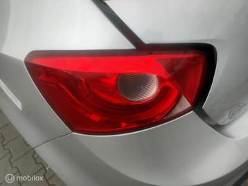 Achterlicht links Seat Ibiza 6J ('08-'17) beschikbaar voor biedingen