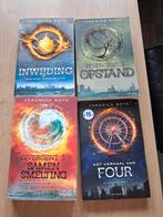 Divergent Serie + Four - Veronica Roth, Ophalen of Verzenden, Gelezen, Veronica Roth