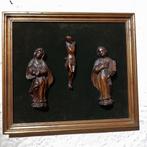 Drie lindenhouten beeldjes Golgotha 18e eeuw., Ophalen