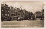 Den Haag Plaats met Standbeeld Johan de Witt bus M7747, Verzamelen, Ophalen, 1920 tot 1940, Gelopen, Zuid-Holland