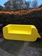 Kanarie Gele kunst buitenbank voor in de tuin, Ophalen of Verzenden, Zo goed als nieuw