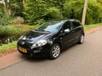 Fiat Punto 0.9 Twinair 74KW 5DR AIRCO/CRUISE/PARKsensor/NAP, Auto's, Voorwielaandrijving, 100 pk, Origineel Nederlands, Handgeschakeld