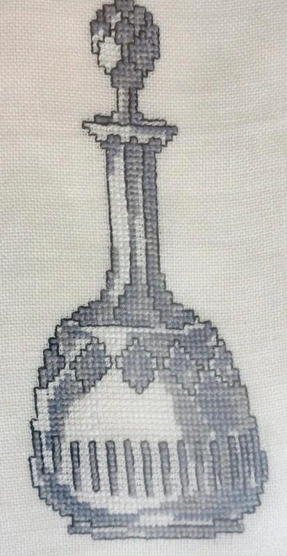 Drie geborduurde lijstjes Karaf, taartschep, wijnglas, Huis en Inrichting, Woonaccessoires | Lijsten, Nieuw, Minder dan 50 cm