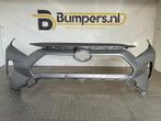 Bumper Toyota Rav 4 Rav-4  2018-2021 52119-42B20 Voorbumper, Gebruikt, Voor, 6 maanden garantie, Ophalen of Verzenden