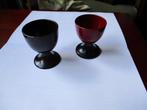 Twee eierdopjes (bakeliet), Antiek en Kunst, Ophalen of Verzenden