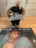 Martine Bijl, boek met pop, oude dame, vermoedelijk ?, Ophalen of Verzenden, Zo goed als nieuw, Pop