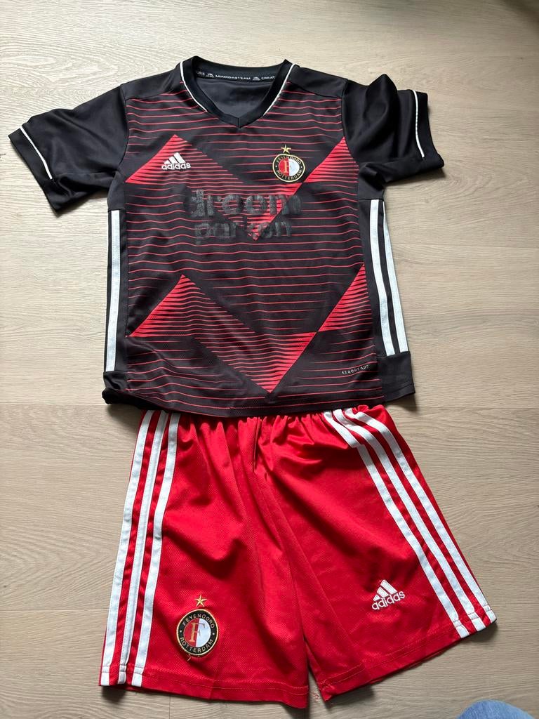 Feyenoord tenue uit maat 140, Ophalen of Verzenden